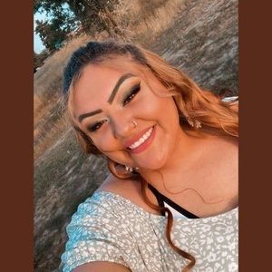 Meet your Posher, Haleigh